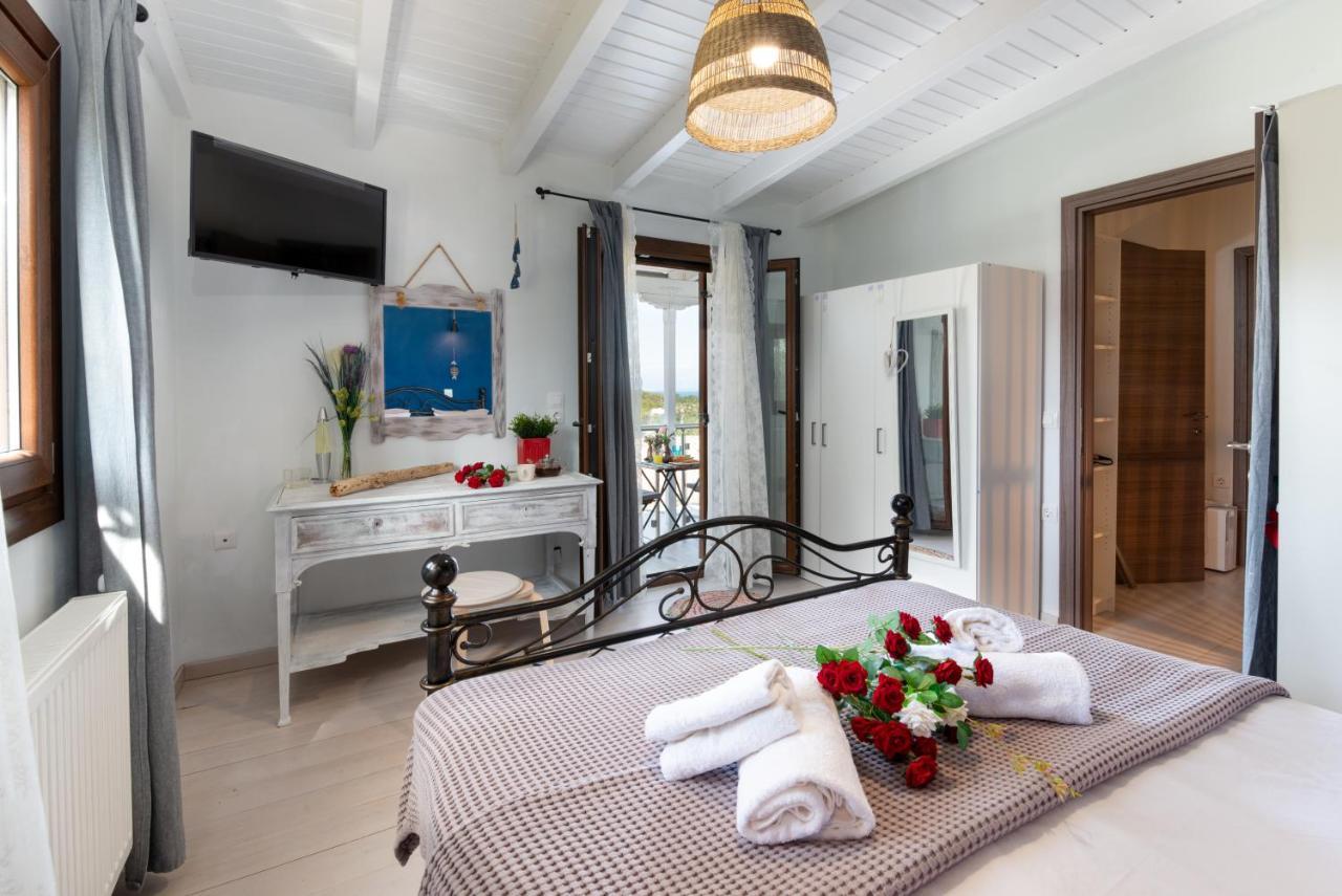 Holiday home Hara Luxury House